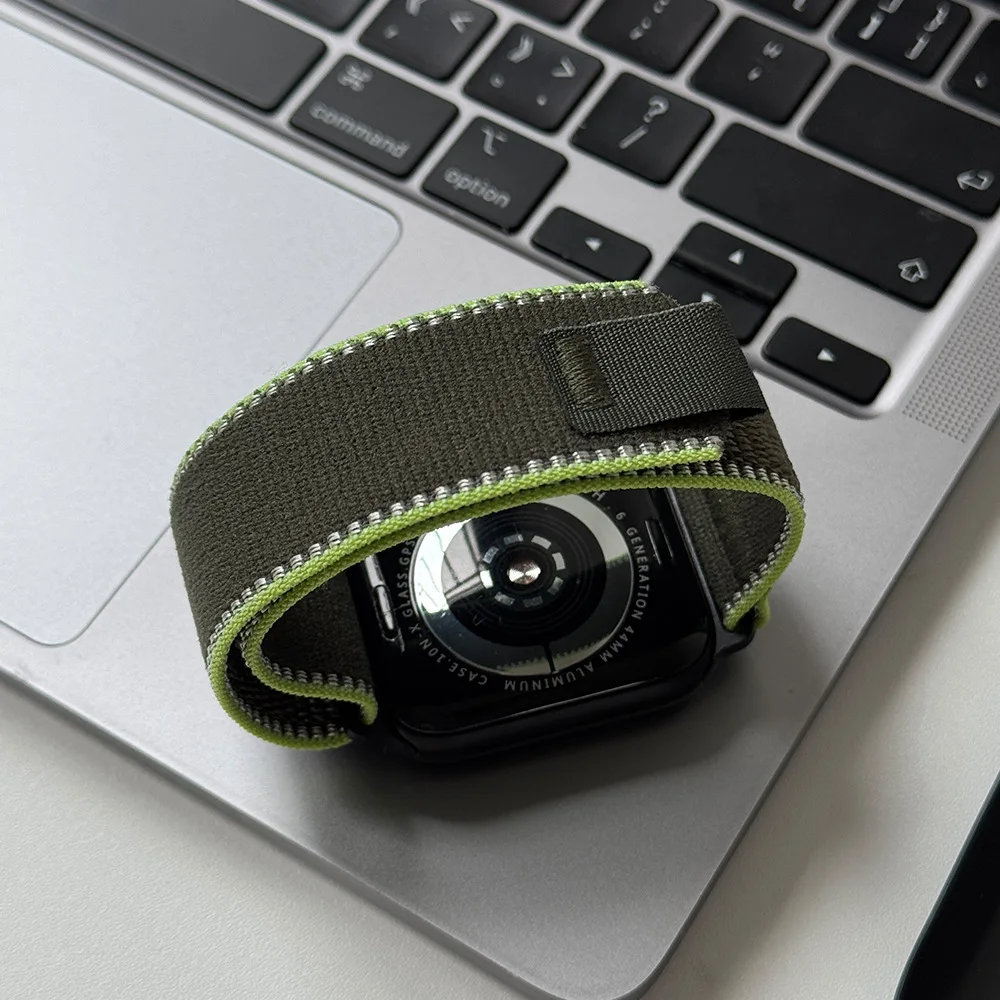 アルパインループ 新型 バーガンディ ナイロン製 Apple - Sport Loop Velcro のレビューと価格